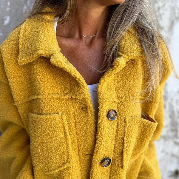 Claudia – Light Bouclé Jacket with Lapel